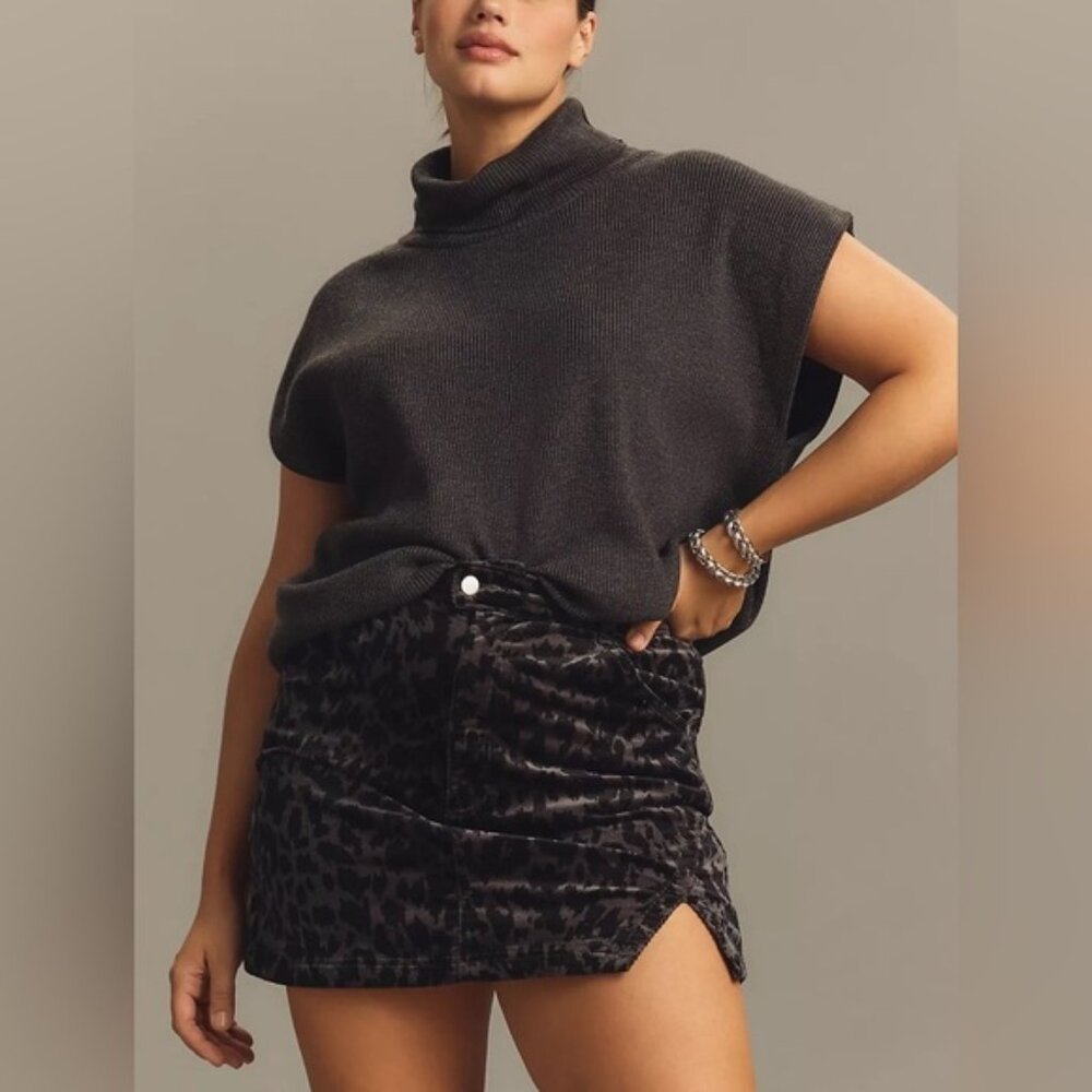 Anthropologie Pilcro Corduroy Mini Skirt Size 16 - Black/Gray Animal Print - NWT